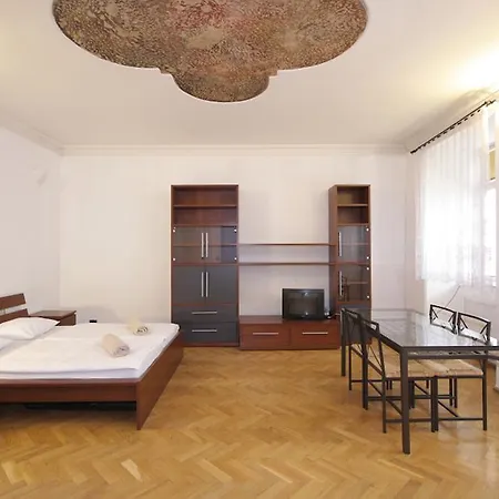 Tomasska Apartmán